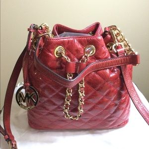 Michael Kors chain bucket bag